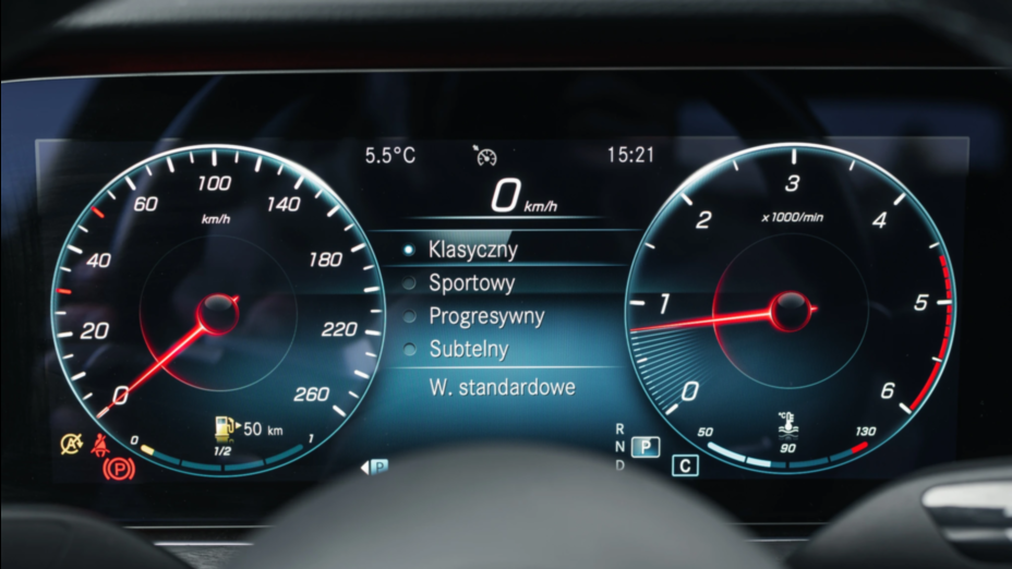 MERCEDES-BENZ E Klasa E 220 d AMG