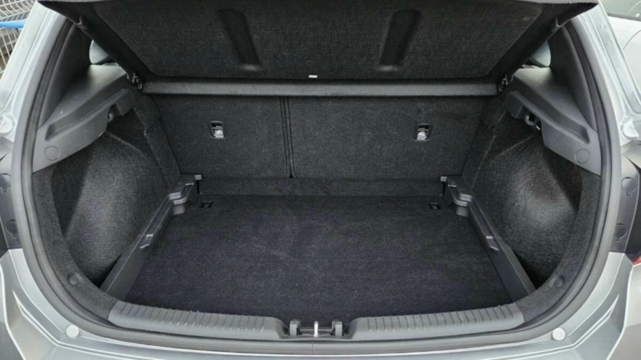 HYUNDAI i30 i30 1.0 T-GDI Modern