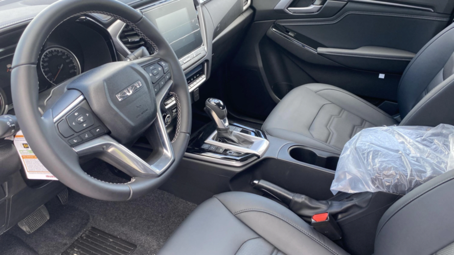 ISUZU D-Max D-Max 1.9 d DC LSX aut Nowy