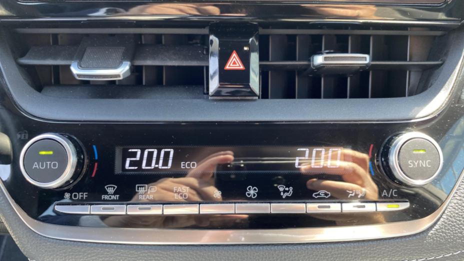 SUZUKI Swace Swace 1.8 Hybrid Elegance CVT