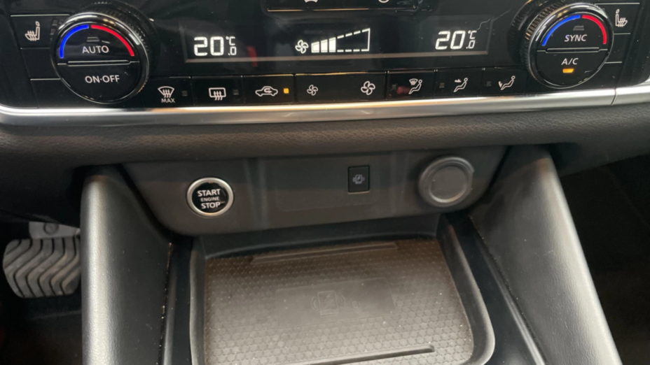 NISSAN Qashqai Qashqai 1.3 DIG-T mHEV N-Connecta