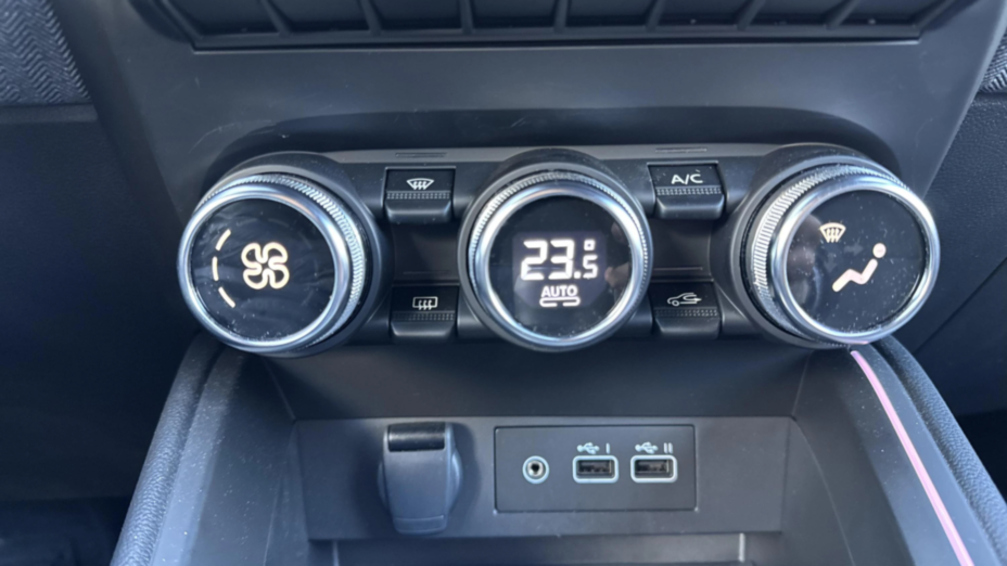 RENAULT Clio Clio 1.0 TCe Techno LPG