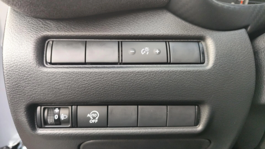 NISSAN Juke Juke 1.0 DIG-T Acenta DCT Nowy