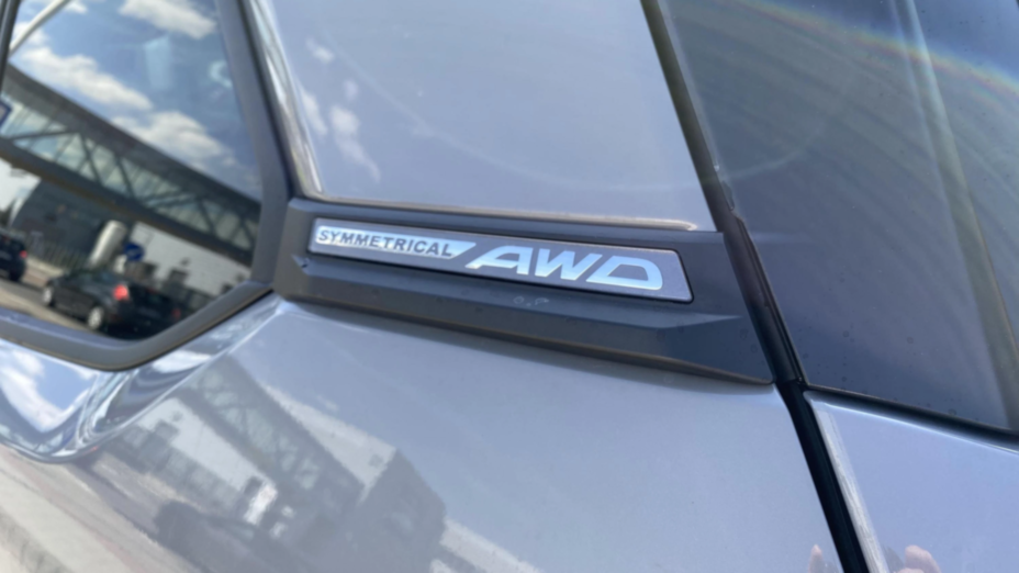 SUBARU Forester Forester 2.0i-L Platinum (EyeSight) Lineartronic