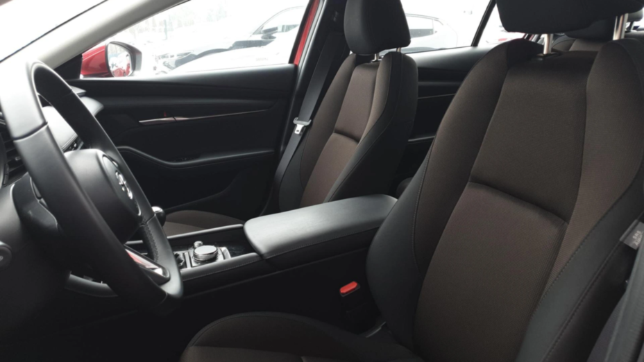 MAZDA 3 3 2.0 mHEV Exclusive Line