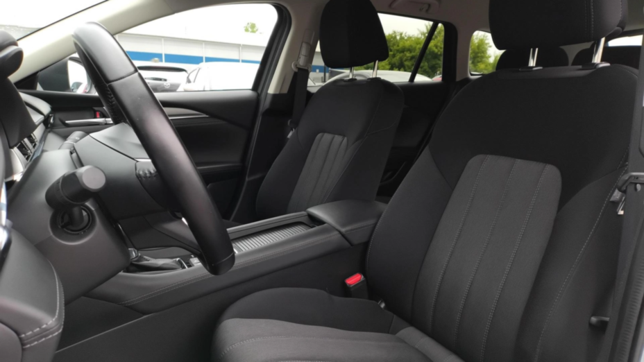 MAZDA 6 6 2.0 Center-Line aut