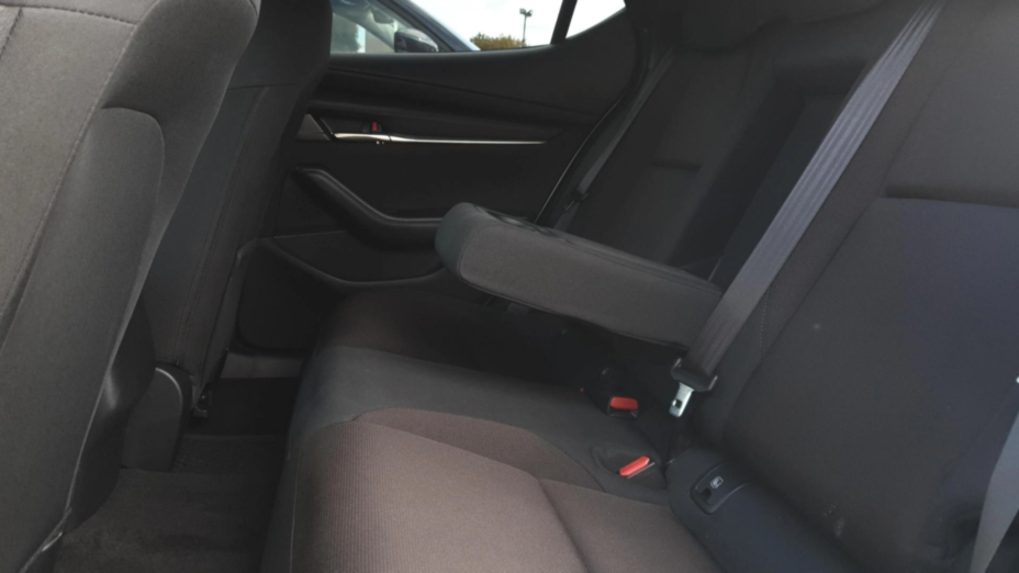 MAZDA 3 3 2.0 mHEV Kanjo aut