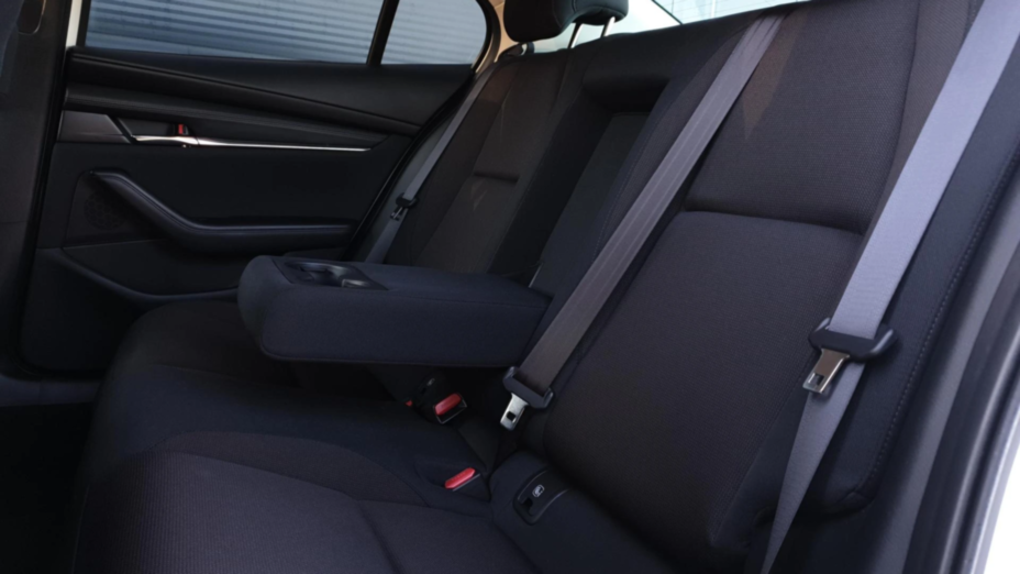 MAZDA 3 3 2.0 mHEV Hikari aut
