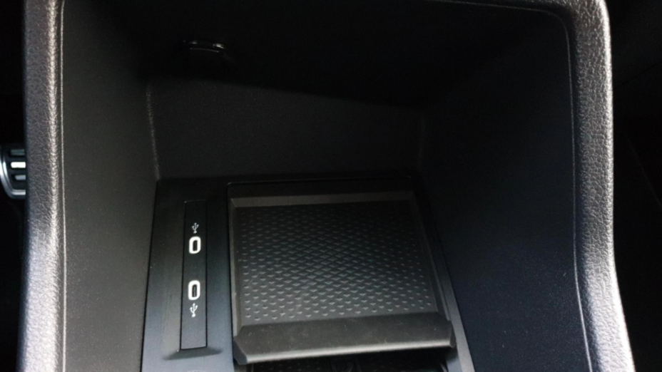 FORD Tourneo Connect Grand Tourneo Connect 2.0 EcoBlue Sport
