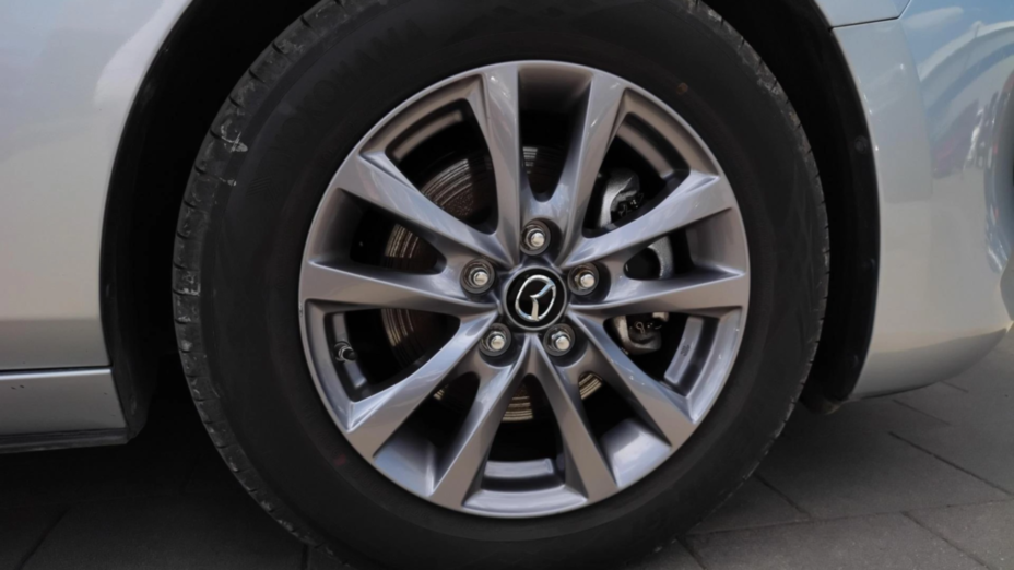 MAZDA 3 3 2.0 mHEV Kanjo aut