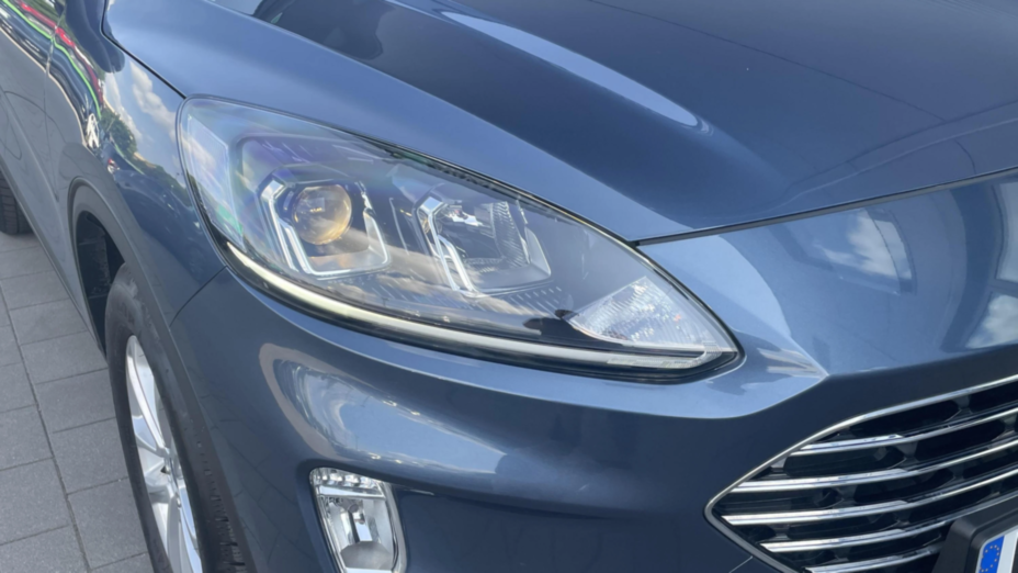 FORD Kuga Kuga 2.5 FHEV FWD Titanium