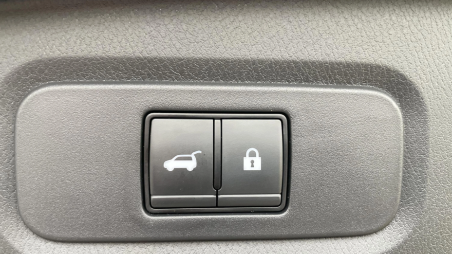 NISSAN Qashqai Qashqai 1.3 DIG-T mHEV N-Connecta