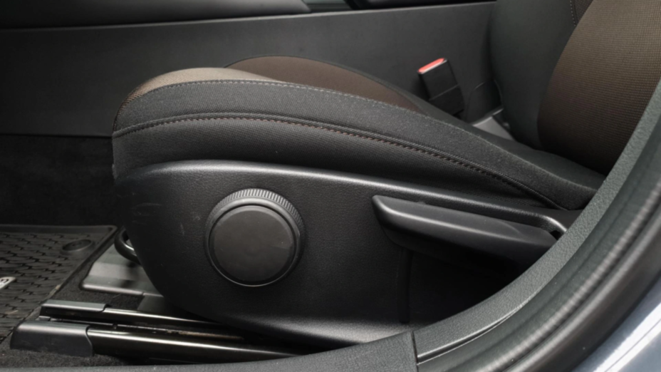 MAZDA 3 3 2.0 mHEV Kanjo aut