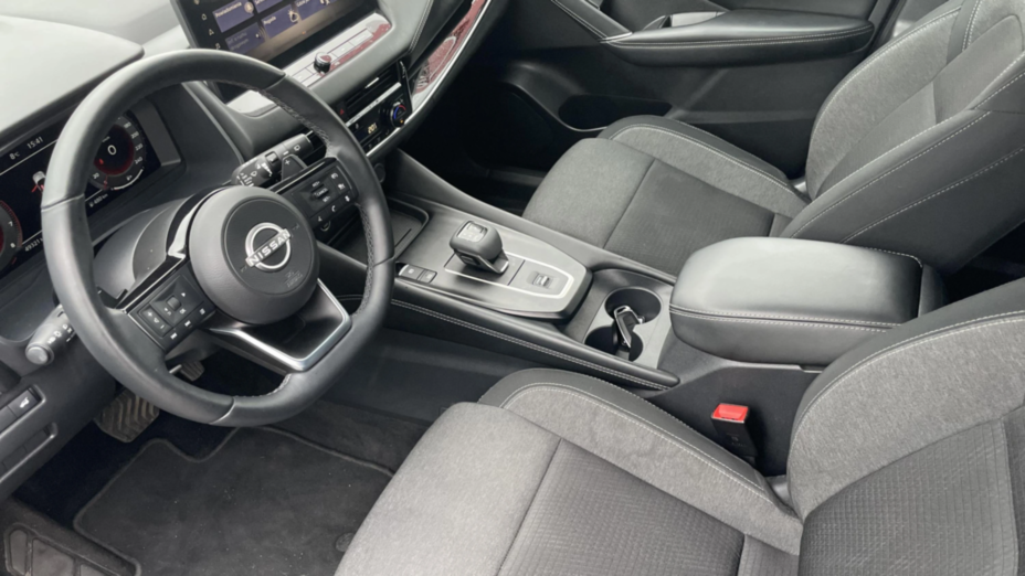 NISSAN Qashqai Qashqai 1.3 DIG-T mHEV N-Connecta