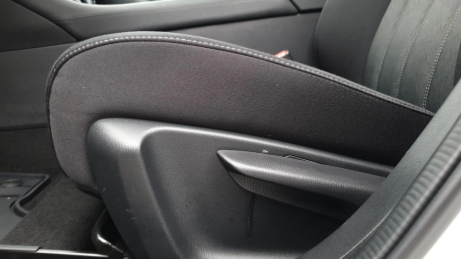 MAZDA 6 6 2.0 Center-Line aut
