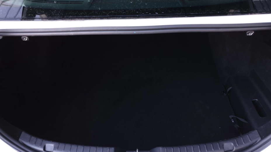 MAZDA 3 3 2.0 mHEV Hikari aut