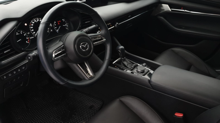 MAZDA 3 3 2.0 mHEV Hikari aut