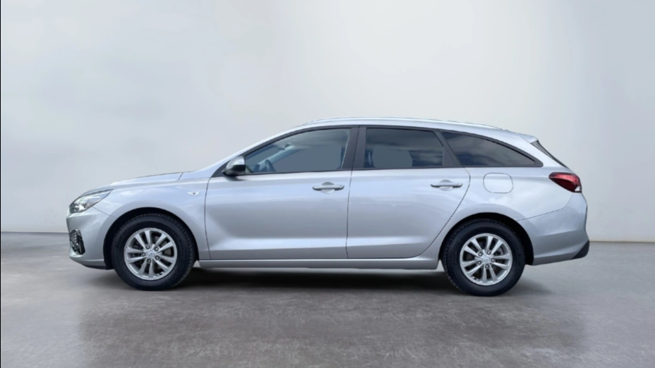 HYUNDAI i30 i30 1.5 DPI Classic +