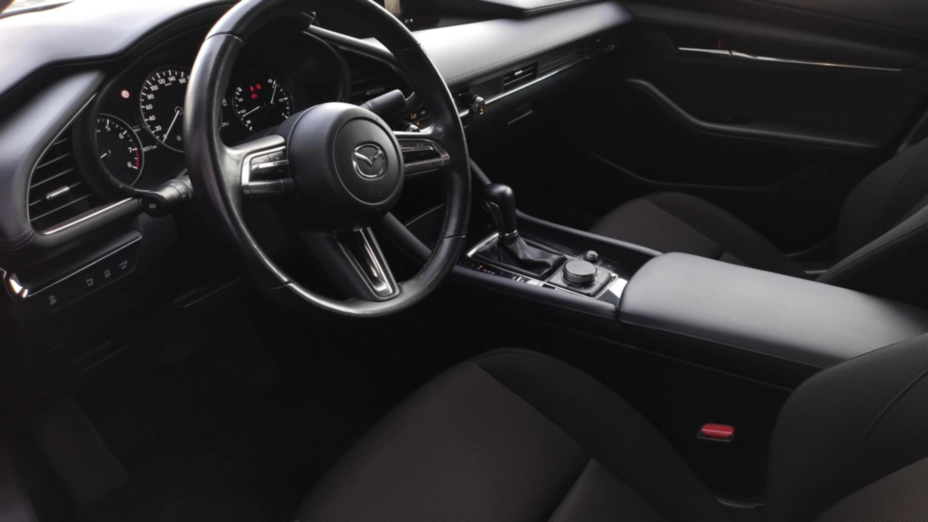 MAZDA 3 3 2.0 mHEV Kanjo aut