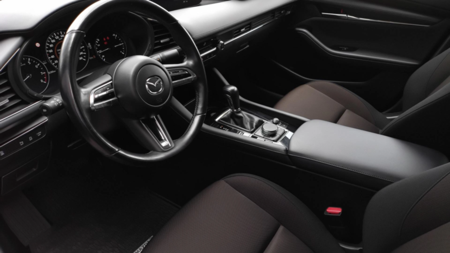 MAZDA 3 3 2.0 mHEV Kanjo aut