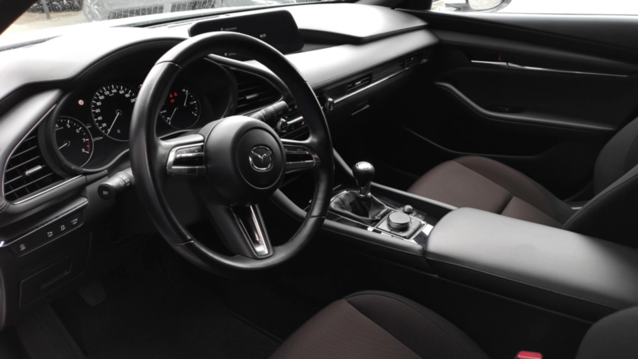 MAZDA 3 3 2.0 mHEV Kanjo aut