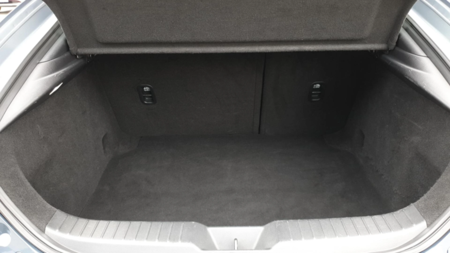 MAZDA 3 3 2.0 mHEV Kanjo aut