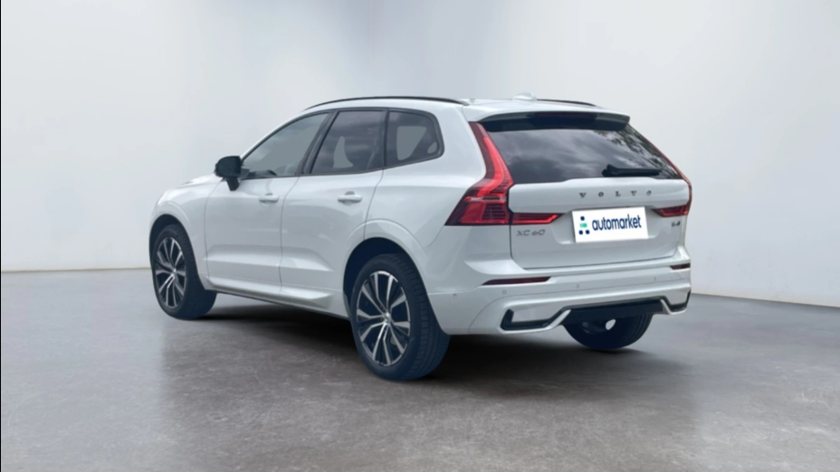 VOLVO XC60 XC60 B4 D AWD Ultimate Dark aut