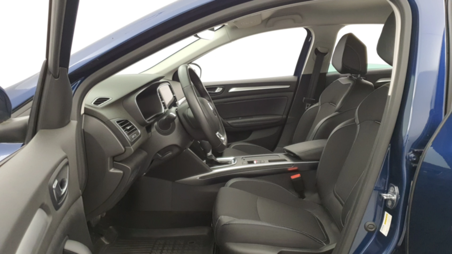 RENAULT Megane Megane 1.3 TCe Intens EDC