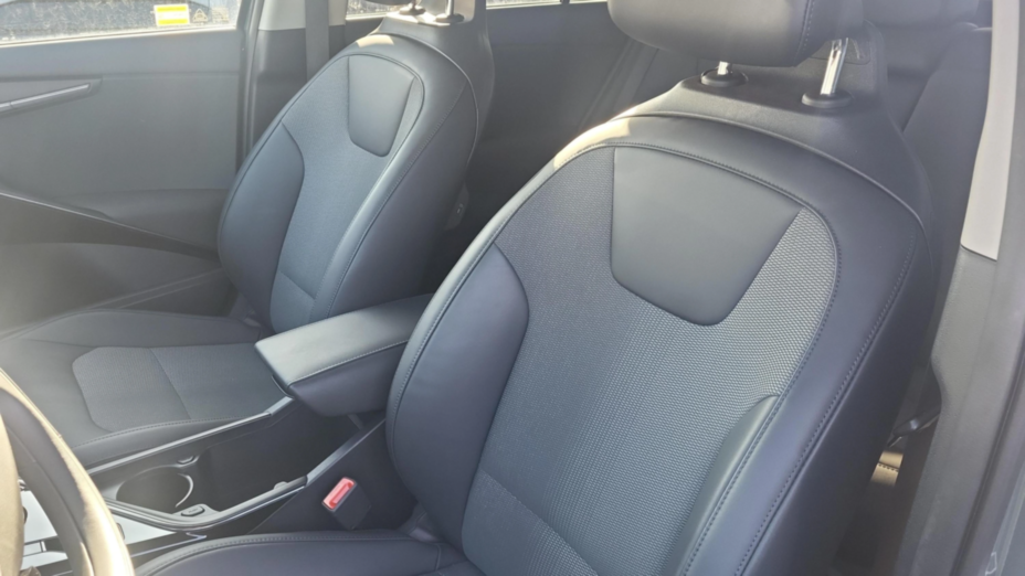 KIA Niro Niro 1.6 GDI Plug-in Hybrid L
