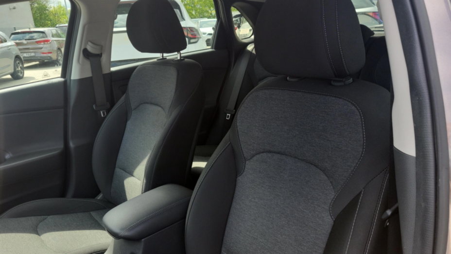 HYUNDAI i30 i30 1.0 T-GDI Smart