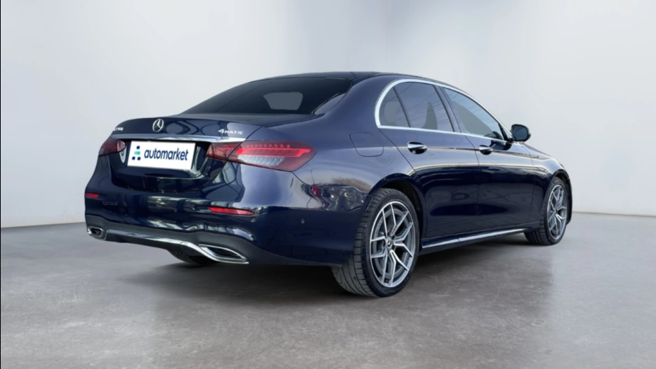 MERCEDES-BENZ E Klasa E 220 d 4-Matic AMG