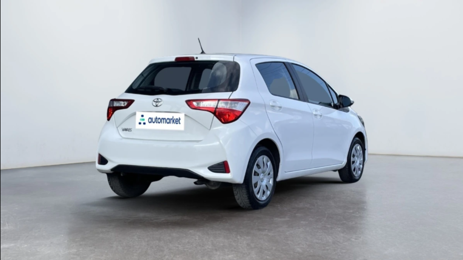 TOYOTA Yaris Yaris 1.0 Active