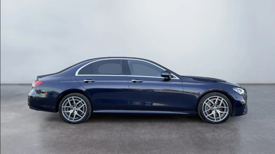 MERCEDES-BENZ E Klasa E 220 d 4-Matic AMG