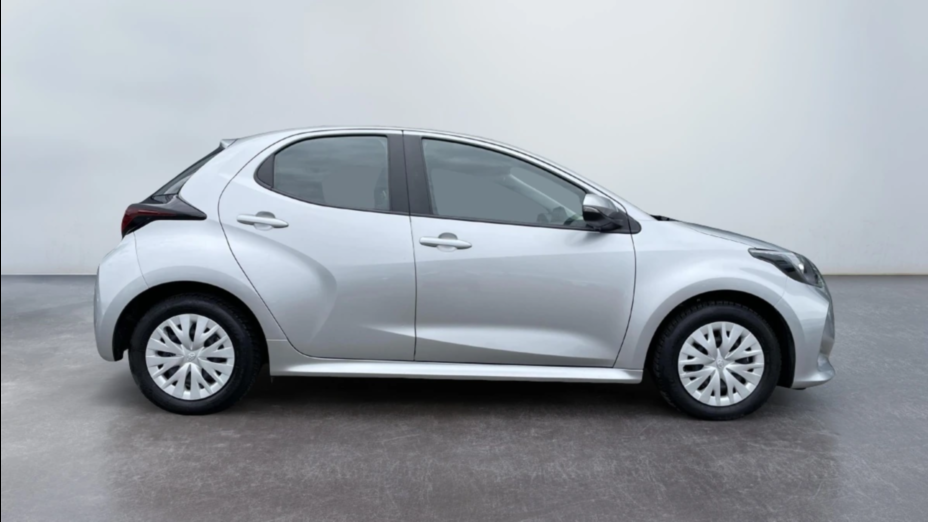 TOYOTA Yaris Yaris Hybrid 1.5 Active