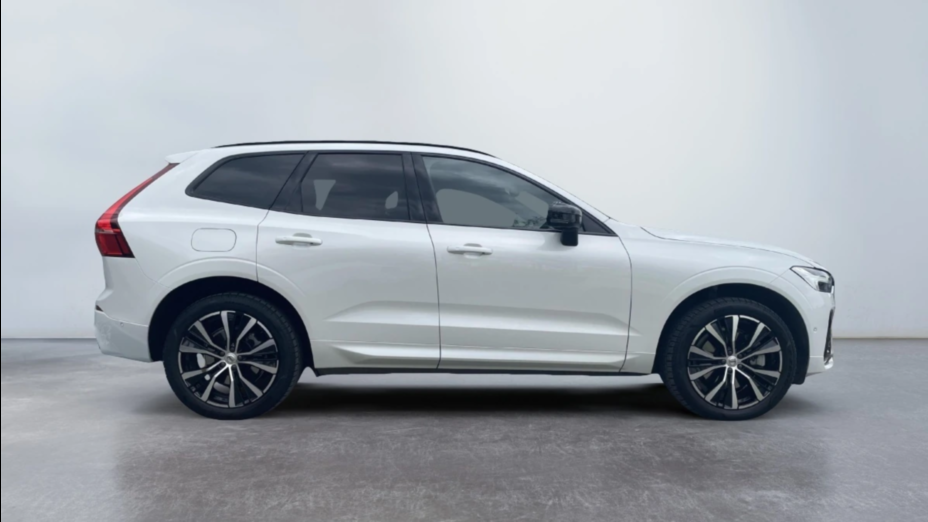 VOLVO XC60 XC60 B4 D AWD Ultimate Dark aut