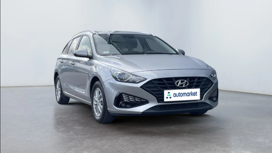 HYUNDAI i30 i30 1.5 DPI Classic +
