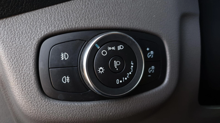 FORD Transit Connect Transit Connect 210 L2 Trend