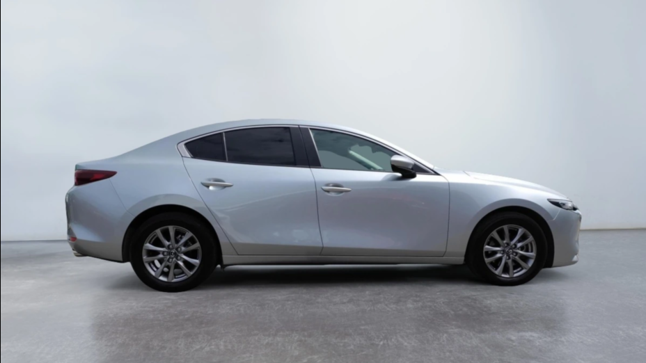 MAZDA 3 3 2.0 mHEV Kanjo aut