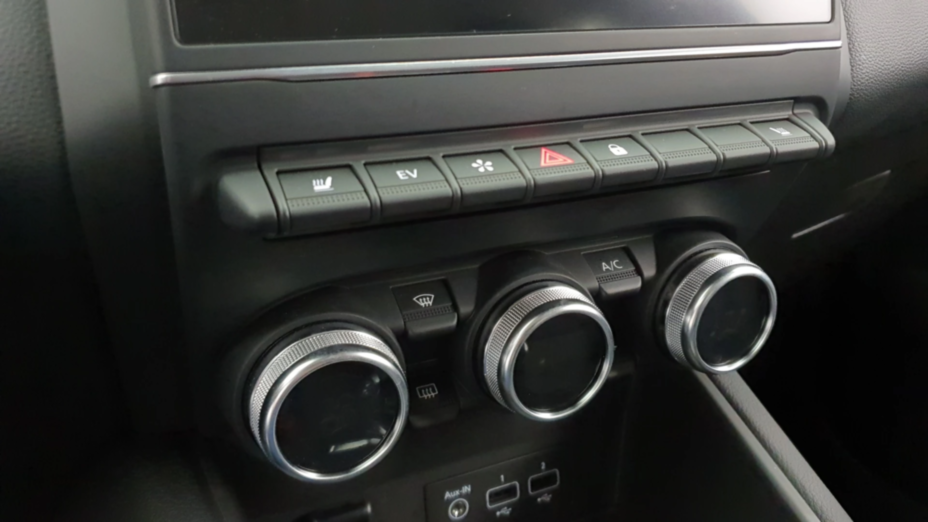 RENAULT Captur Captur 1.6 E-TECH Plug-In Techno