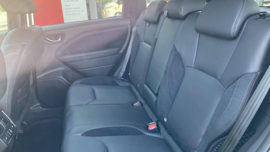 SUBARU Forester Forester 2.0i-L Platinum (EyeSight) Lineartronic