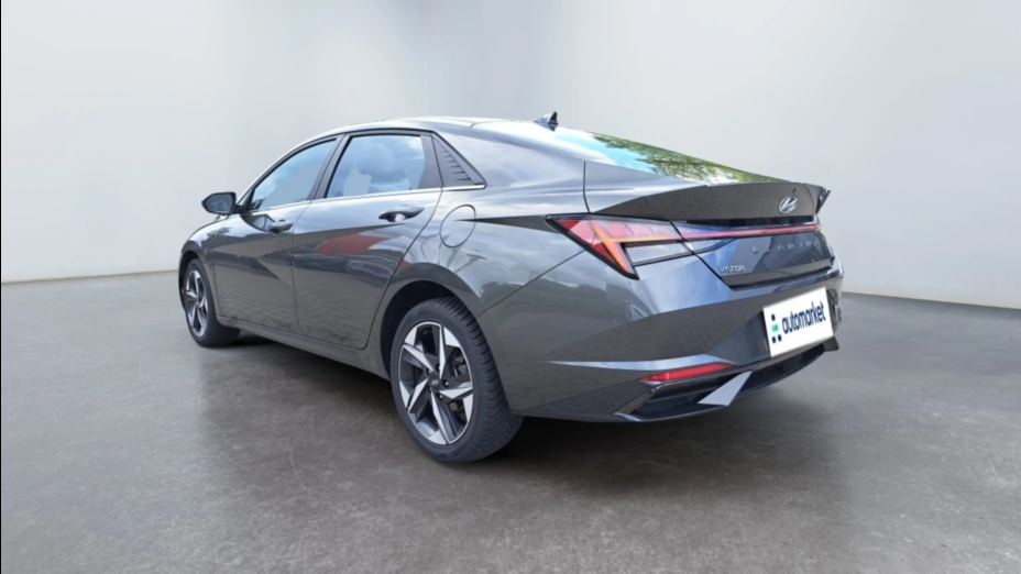 HYUNDAI Elantra Elantra 1.6 Smart CVT