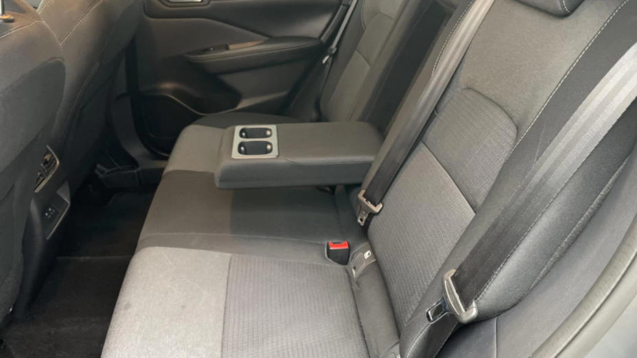 NISSAN Qashqai Qashqai 1.3 DIG-T mHEV N-Connecta