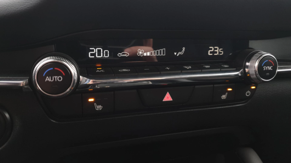 MAZDA 3 3 2.0 mHEV Exclusive Line