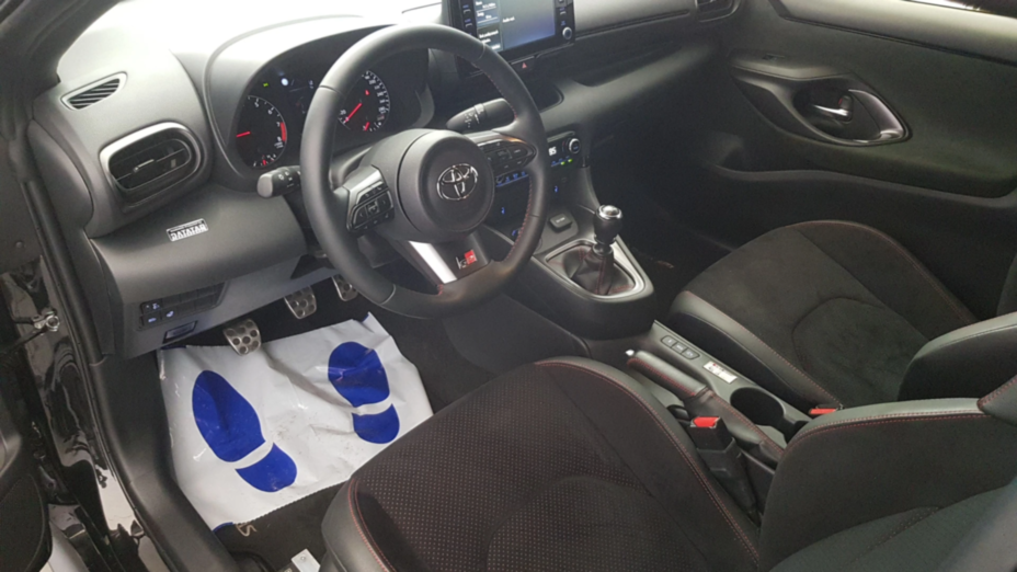 TOYOTA Yaris GR Yaris 1.6 Dynamic