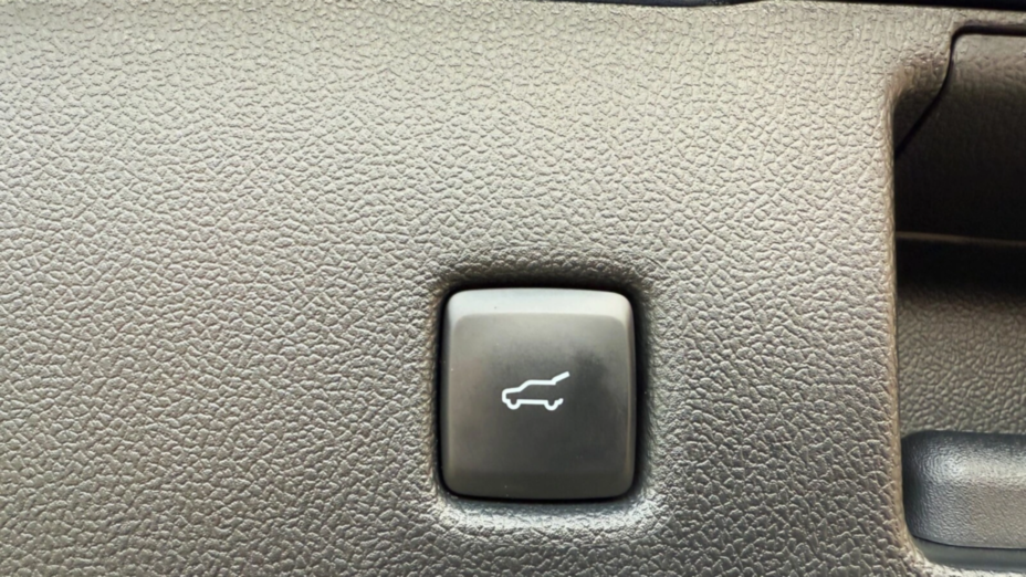 FORD Kuga Kuga 2.5 FHEV FWD Titanium