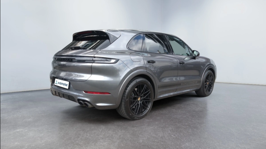 PORSCHE Cayenney Cayenne Coupe GTS
