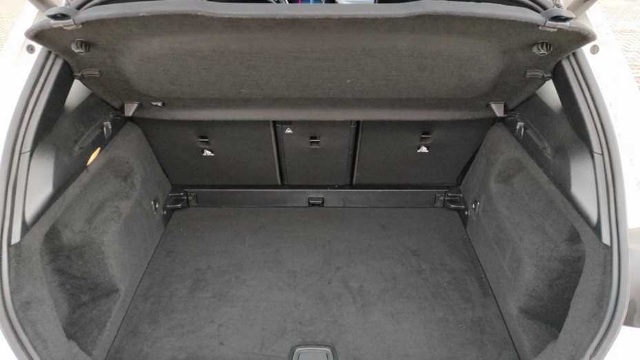 MERCEDES-BENZ B Klasa B 220 4-Matic mHEV AMG Line 8G-DCT