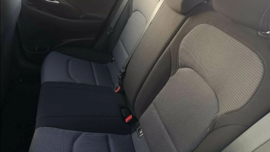 HYUNDAI i30 i30 1.0 T-GDI Modern