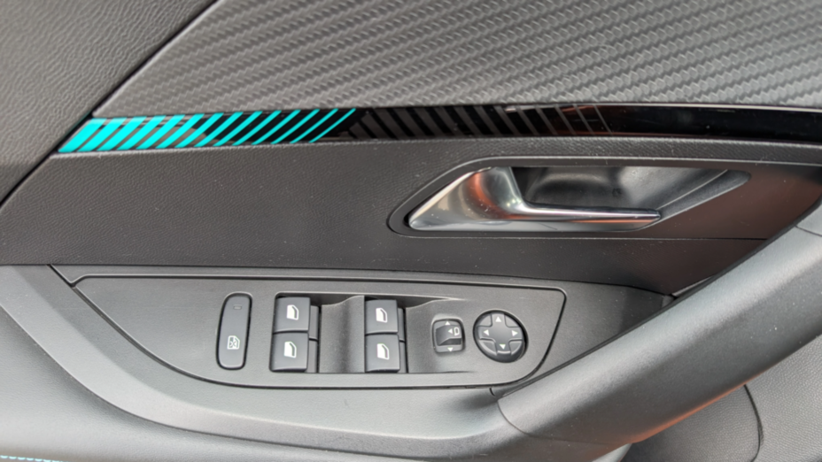 PEUGEOT 2008 2008 1.2 PureTech Active S&S