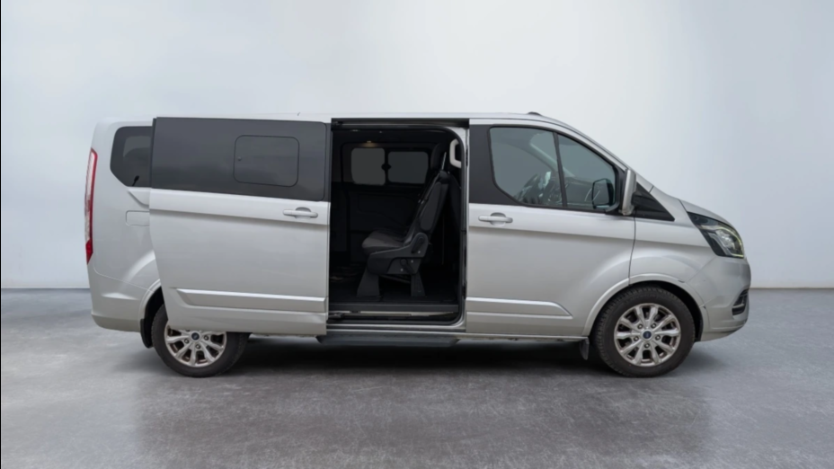 FORD Tourneo Custom Tourneo Custom 2.0 EcoBlue L2 Titanium SelectShift